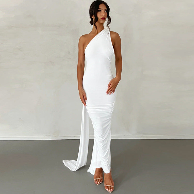 Robe Femme Longue – Coupe Slim – Épaule Dénudée – Encolure Asymétrique – Fronces