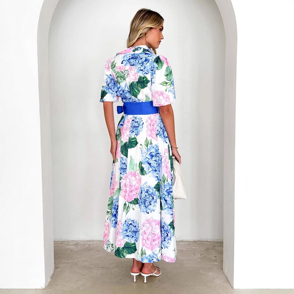 Robe longue femme – Coupe évasée – Manches courtes – Ceinture – Imprimé fleuri