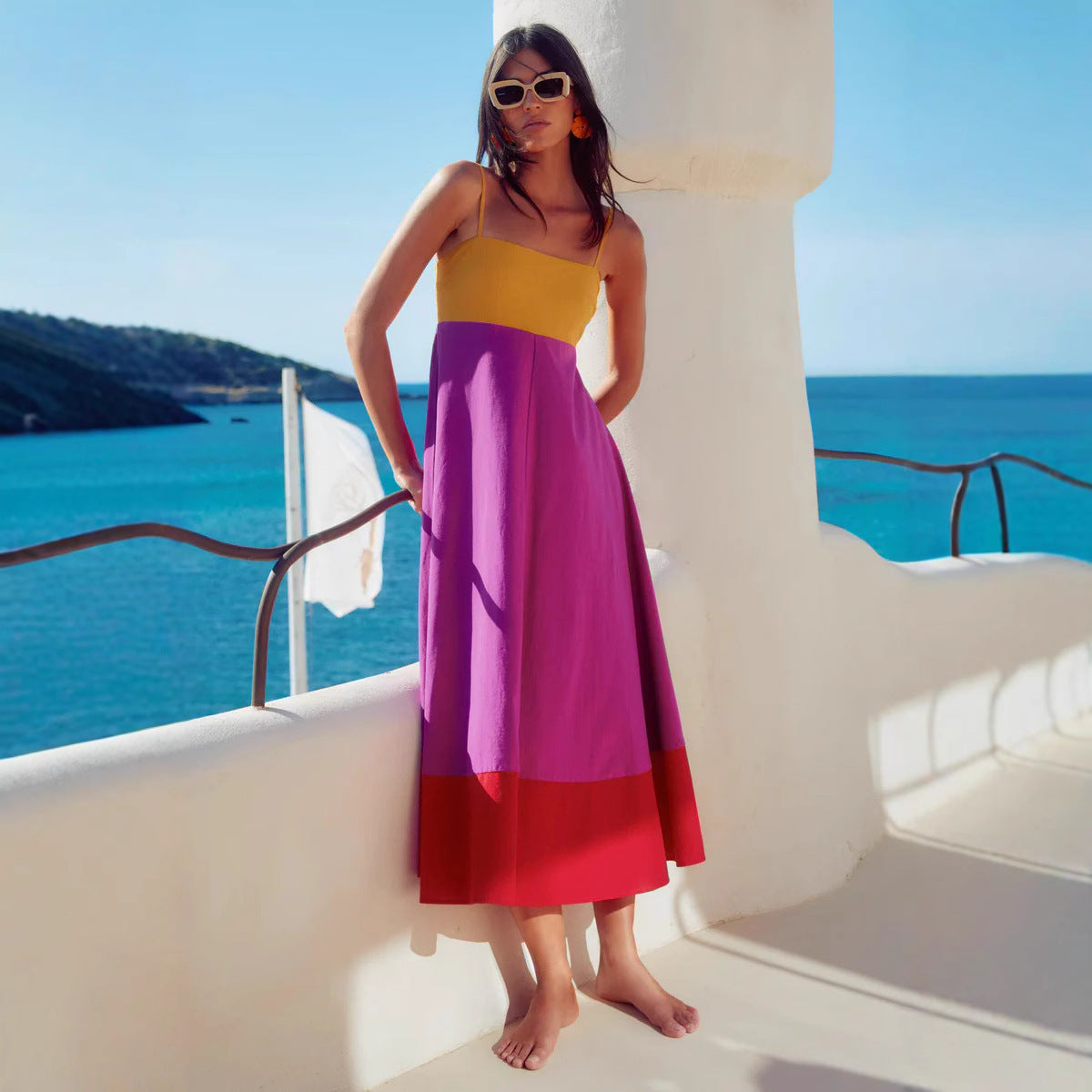 Robe midi femme – Bretelles fines – Coupe évasée – Coton léger – Design color block