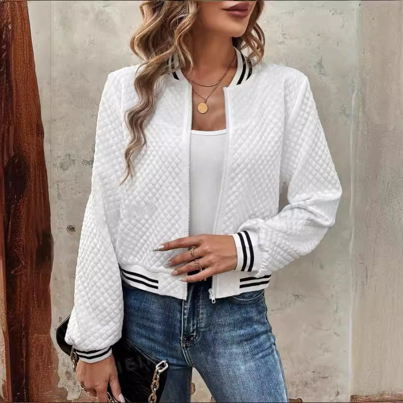Blouson bomber femme – Matelassé texturé – Col montant – Coupe décontractée – Finition côtelée