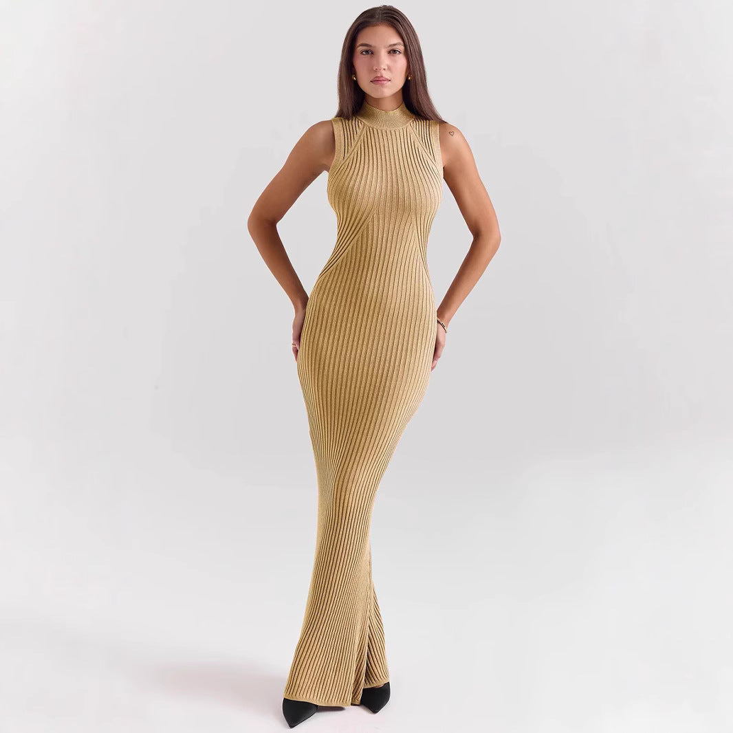 Robe femme sans manches – Tricot côtelé – Coupe moulante – Col montant – Longueur sirène
