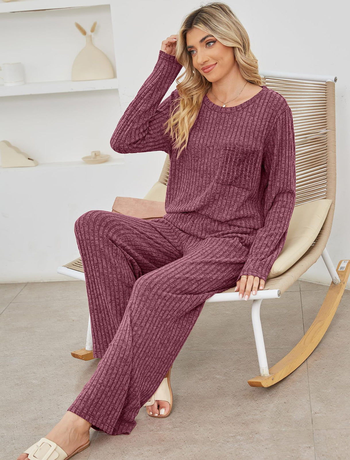 Ensemble détente femme – Maille côtelée – Coupe décontractée – Haut manches longues et pantalon