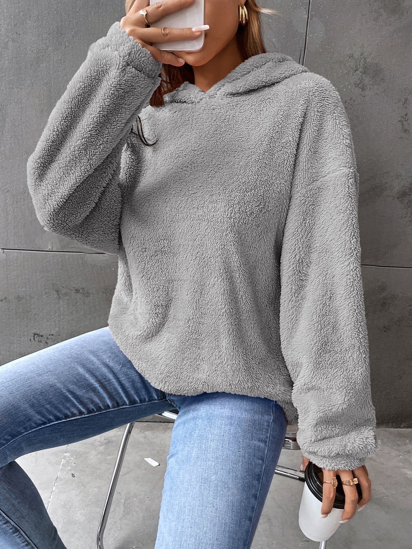 Sweat à capuche femme – Molleton doux – Coupe décontractée – Court à manches longues