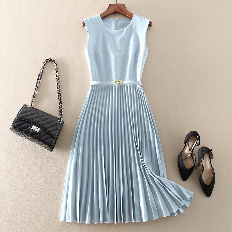 Robe midi femme – Tissu luxueux – Sans manches – Plissé – Coupe évasée élégante