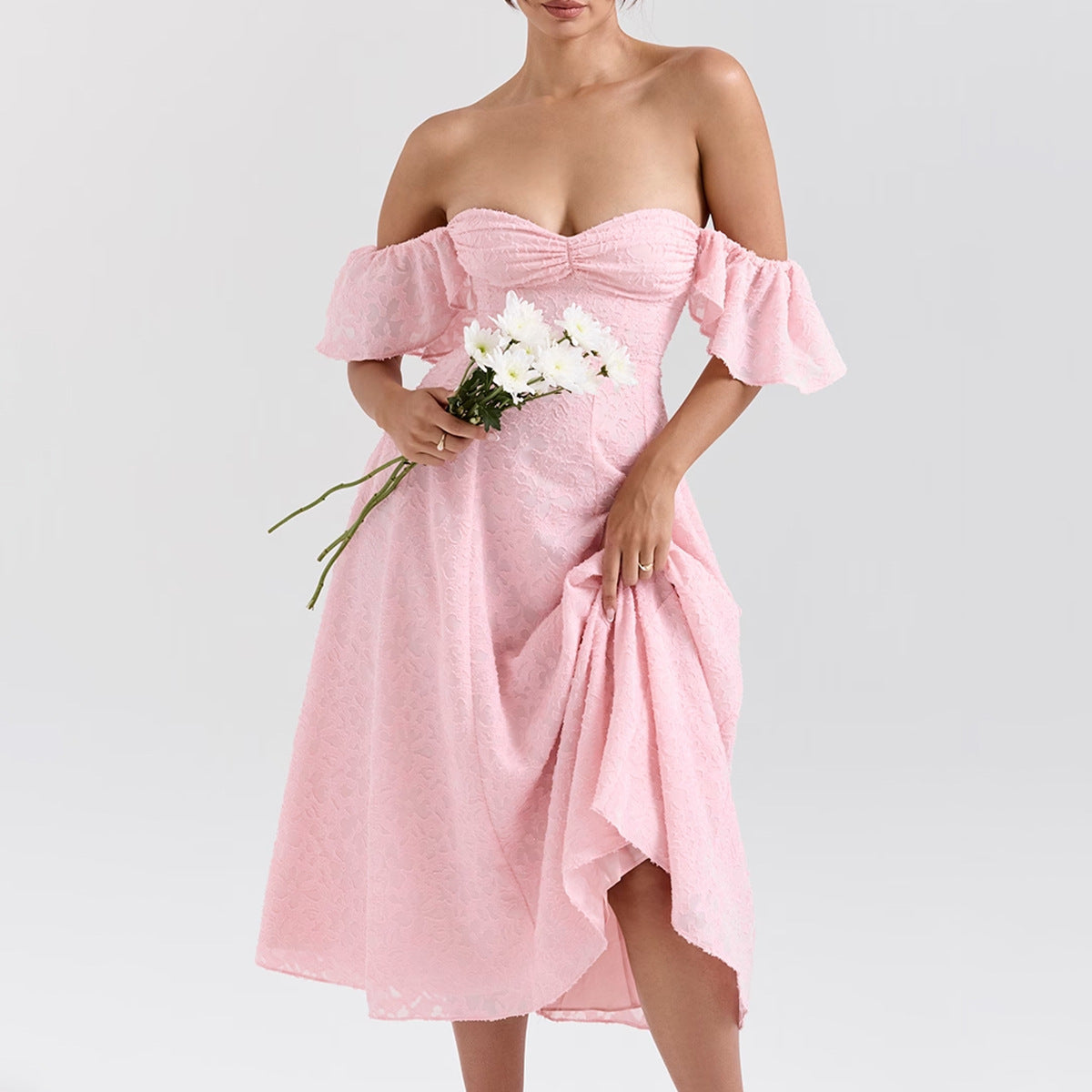 Robe midi femme – Dentelle élégante – Épaules dénudées – Dos nu – Manches volantées