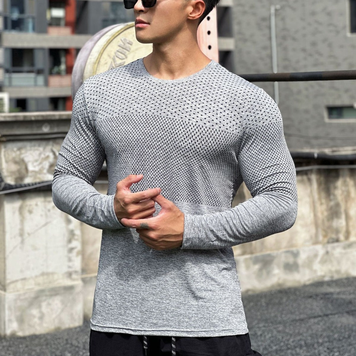 T-shirt homme manches longues – Coupe ajustée – Maille respirante – Usage sportif