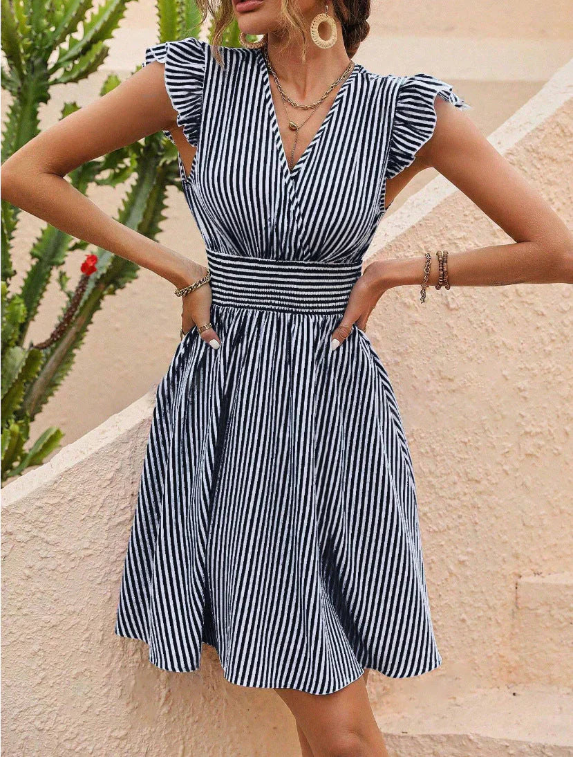Robe rayée élégante avec manches à volants - Confortable et respirante
