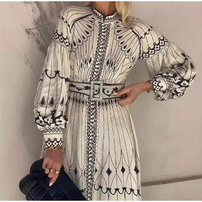 Robe midi femme – Coupe élégante – Manches longues – Motifs ornés – Taille ceinturée