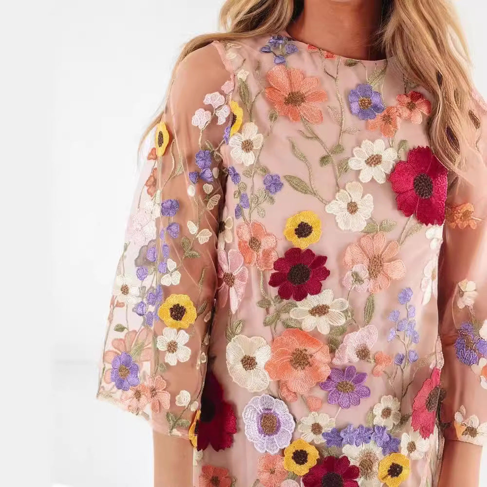 Robe tunique femme – Tissu léger – Broderie florale – Coupe ample – Manches 3/4