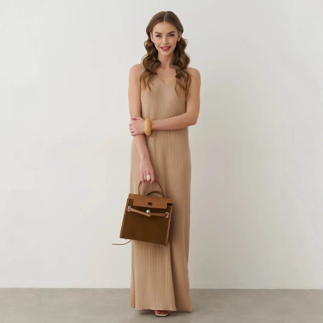 Robe longue femme – Sans manches – Col en V – Plissée – Coupe fluide