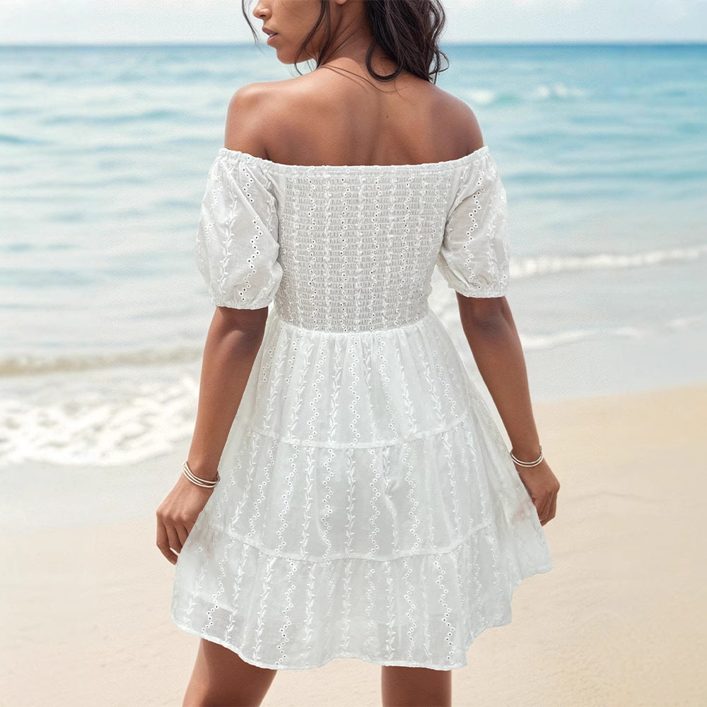 Robe femme épaules dénudées – corsage smocké – manches bouffantes – jupe volantée