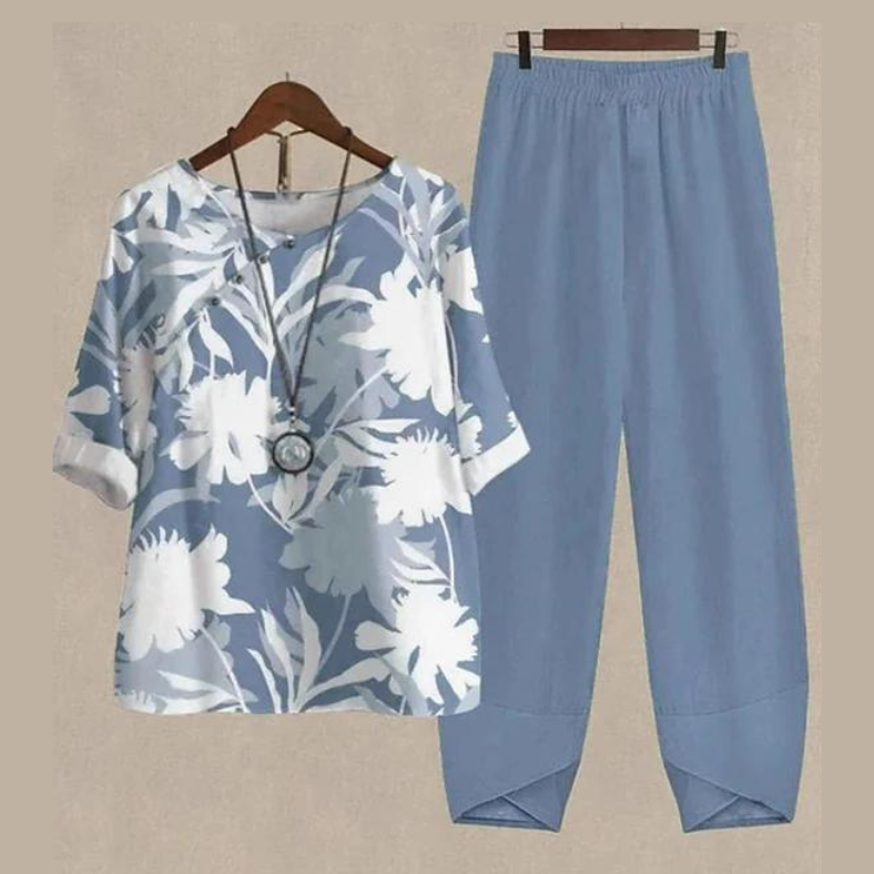 Ensemble Femme – Coupe Décontractée – Tissu Respirant – Top Papillons & Pantalon Large