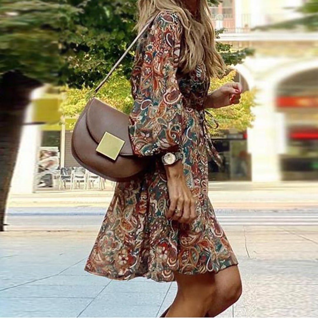 Robe Bohème Femme - Coupe Fluide - Manches Longues Évasées - Motif Paisley - Ceinture Ajustable
