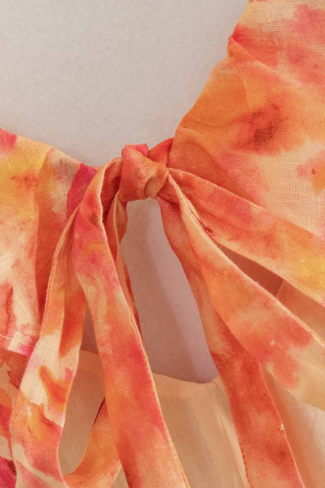 Robe Longue Femme – Imprimé Floral – Décolleté Volanté – Découpe Taille – Tissu Léger