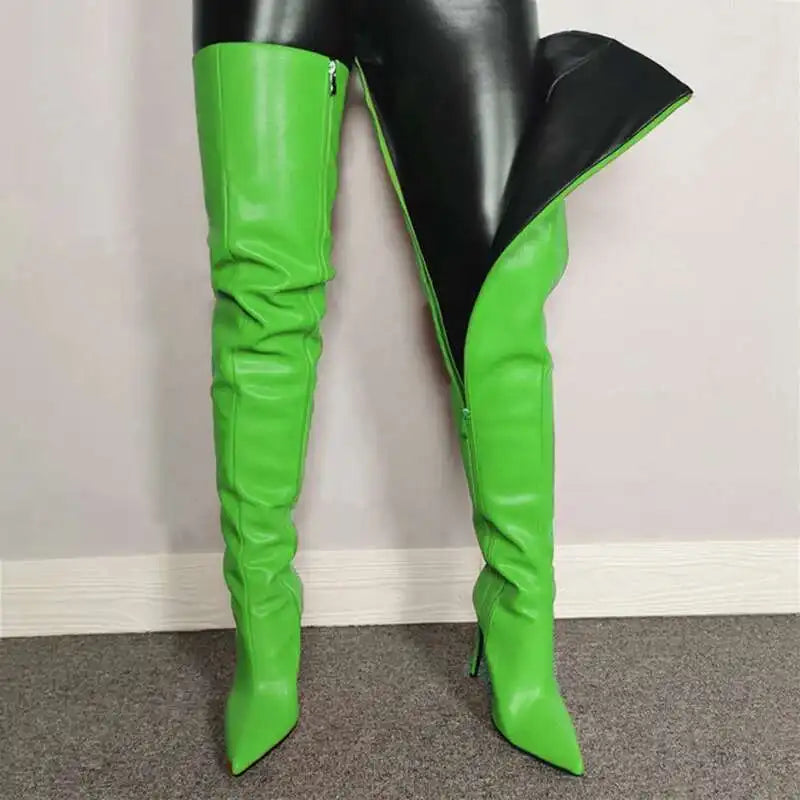 Bottes femme cuissardes – Talon haut – Bout pointu – Finition brillante – Fermeture zippée