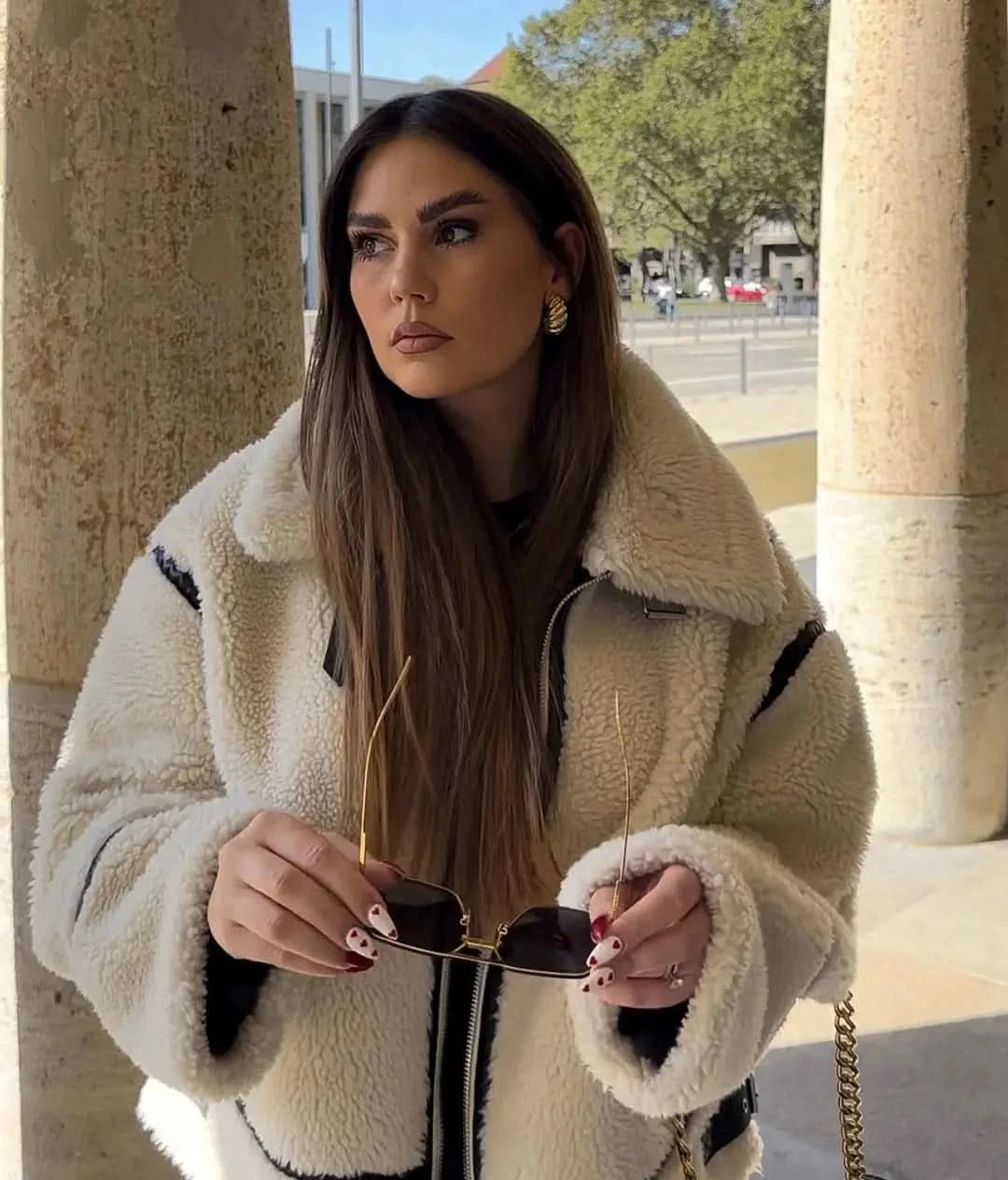 Veste à col montant classique, confortable et polyvalente pour femme