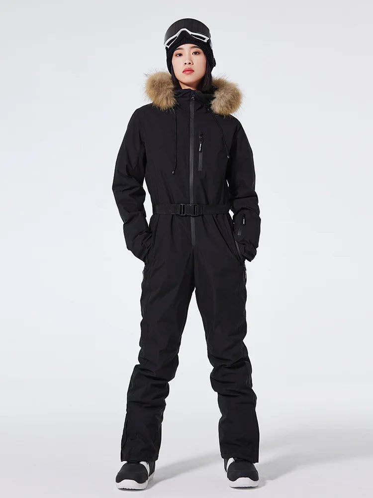 Combinaison de ski femme – Coupe ajustée – Ceinture – Capuche fausse fourrure – Imperméable