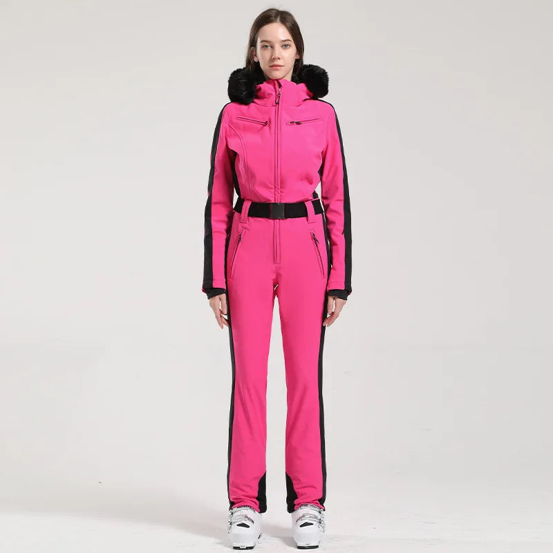Combinaison de ski femme – Coupe ajustée – Ceinture – Capuche fausse fourrure – Imperméable