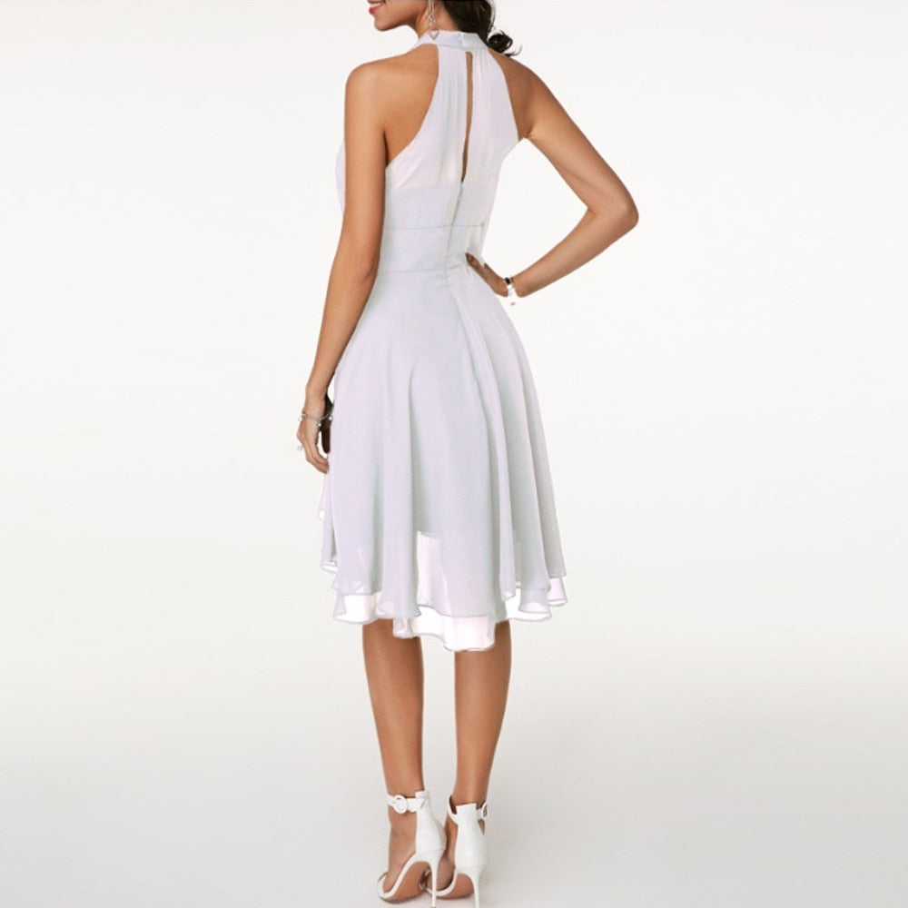 Robe Femme - Sans Manches - Col Halter Élégant - Coupe Cintrée - Ourlet Asymétrique