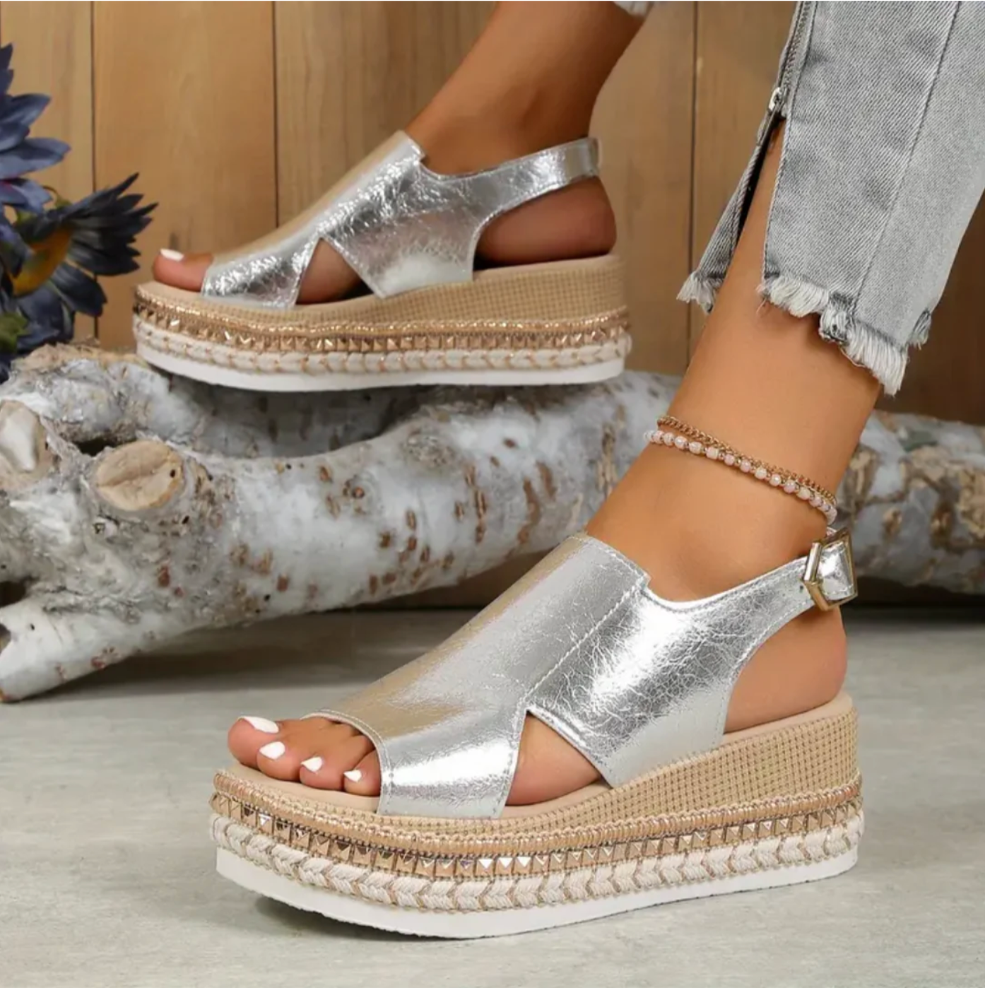 Sandales femme – Bout ouvert – Semelle plateforme – Bride réglable – Semelle confort
