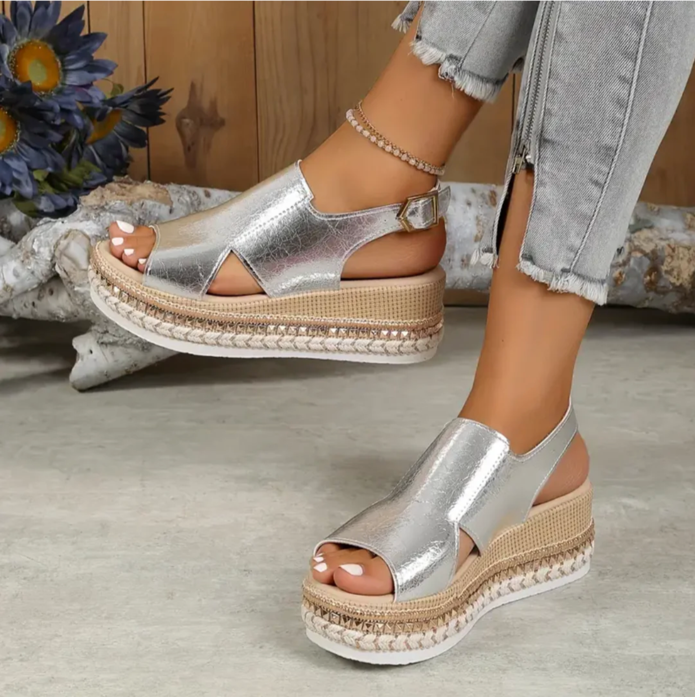 Sandales femme – Bout ouvert – Semelle plateforme – Bride réglable – Semelle confort