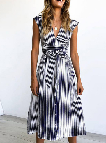 Robe Midi Sans Manches Femme - Boutons Croisés - Ceinture Taille - Coupe Évasée Élégante