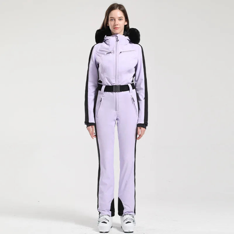 Combinaison de ski femme – Coupe ajustée – Ceinture – Capuche fausse fourrure – Imperméable