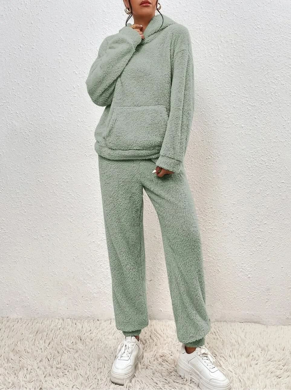 Ensemble Loungewear Femme - Tissu Doux et Chaud - Confort Optimal - Style Élégant et Décontracté