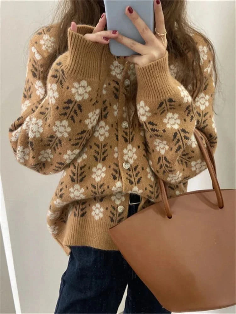 Cardigan tricoté élégant, confortable et floral pour femme