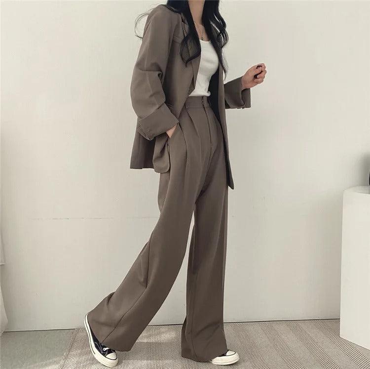 Blazer tailleur élégant et pantalon droit pour femmes - Style raffiné et confortable