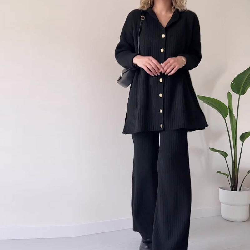Ensemble Femme – Gilet Boutonné et Pantalon Taille Haute – Maille Côtelée – Coupe Ample