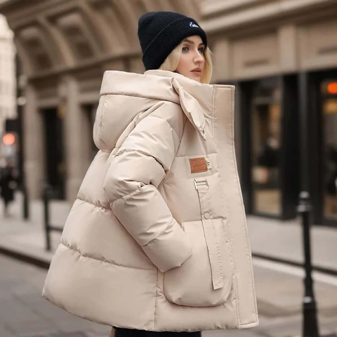 Veste matelassée femme – Coupe ample – Capuche – Poches – Poignets côtelés