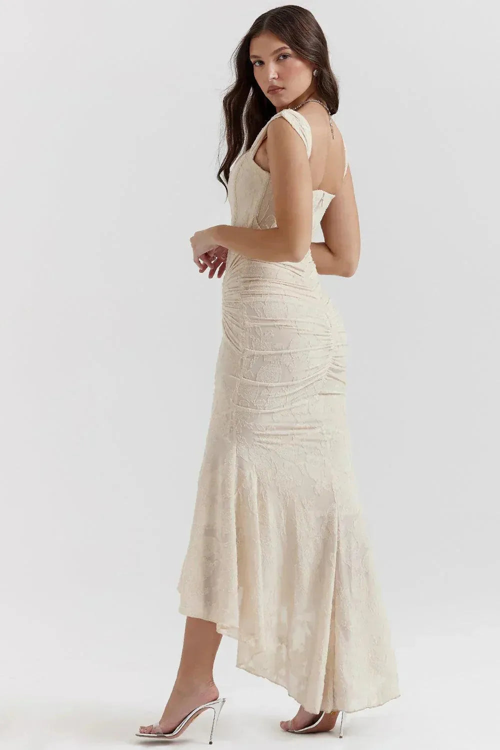 Robe de Soirée Femme - Épaules Dénudées - Corset Ajusté - Dentelle Florale Élégante