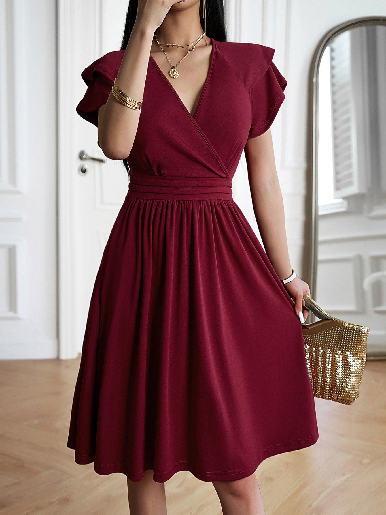 Robe midi femme – Décolleté cache-cœur – Manches papillon – Coupe évasée fluide