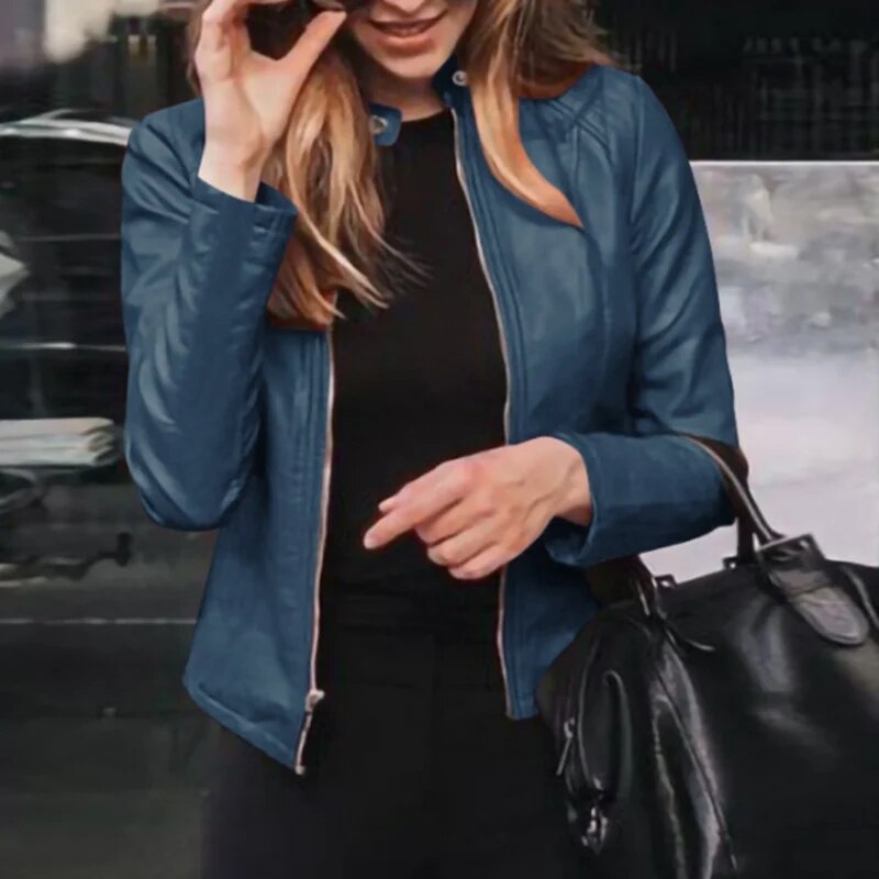 Veste femme – Similicuir – Coupe slim – Longueur courte – Col montant zippé