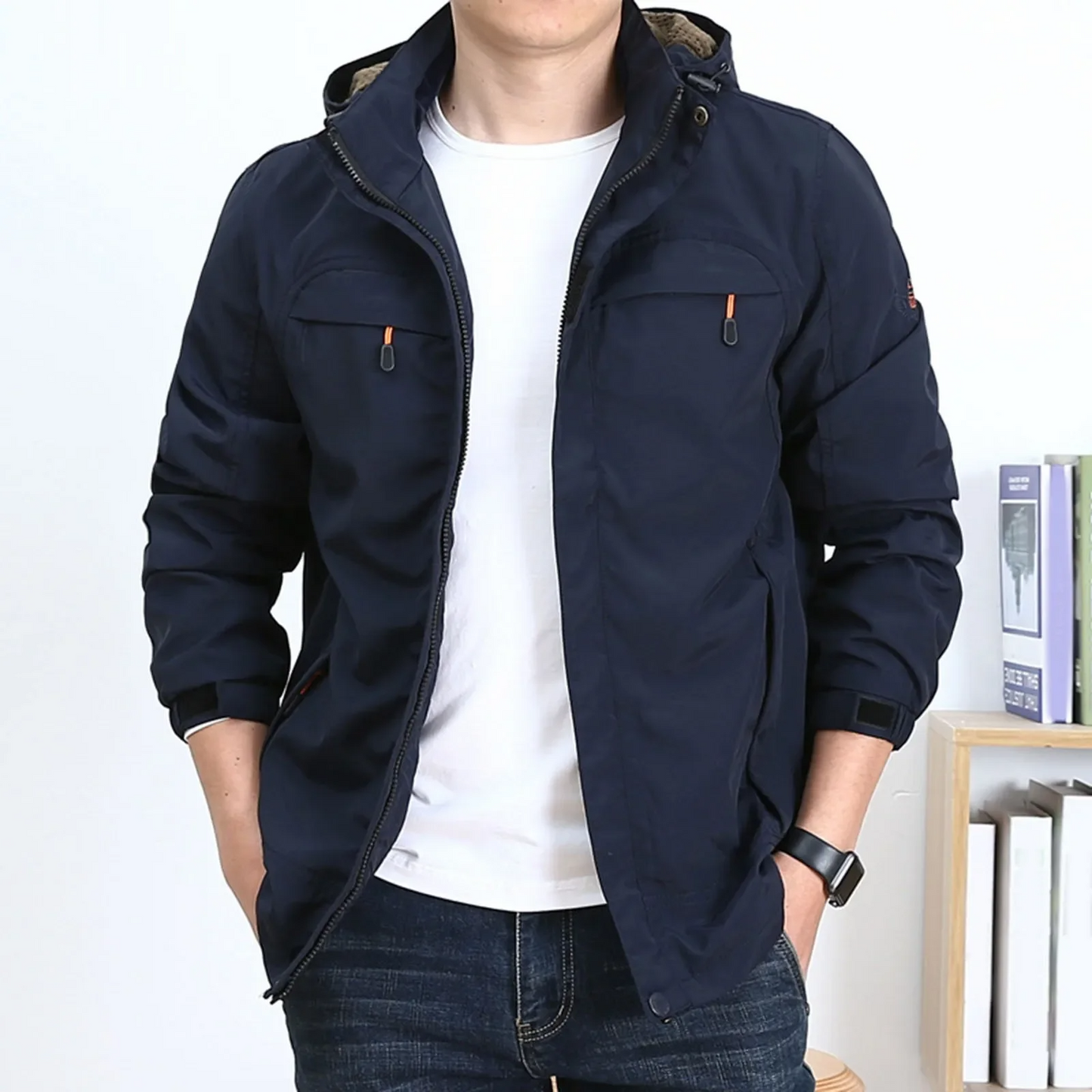 Veste homme – Coupe droite – Coton – Capuche avec cordon – Fermeture zippée – Multipoche
