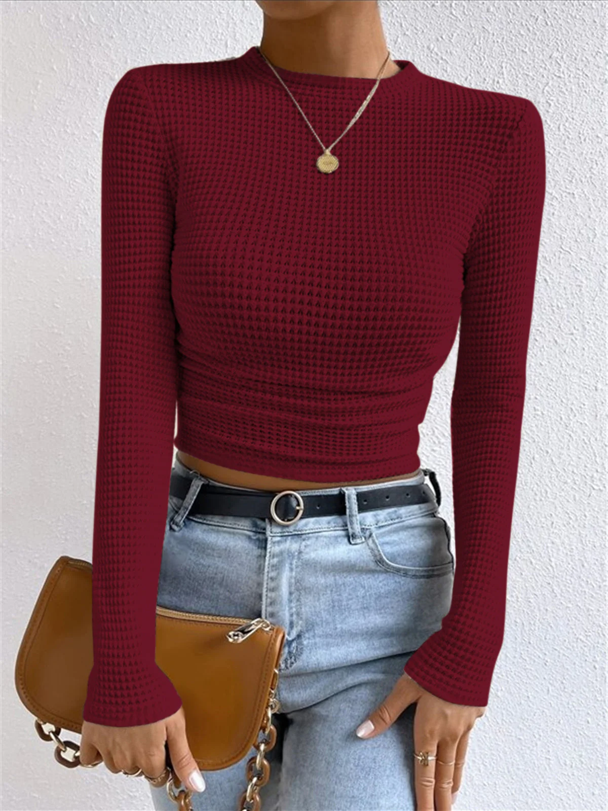 Sweatshirt femme – Coupe slim – Maille gaufrée – Court – Manches longues – Col montant