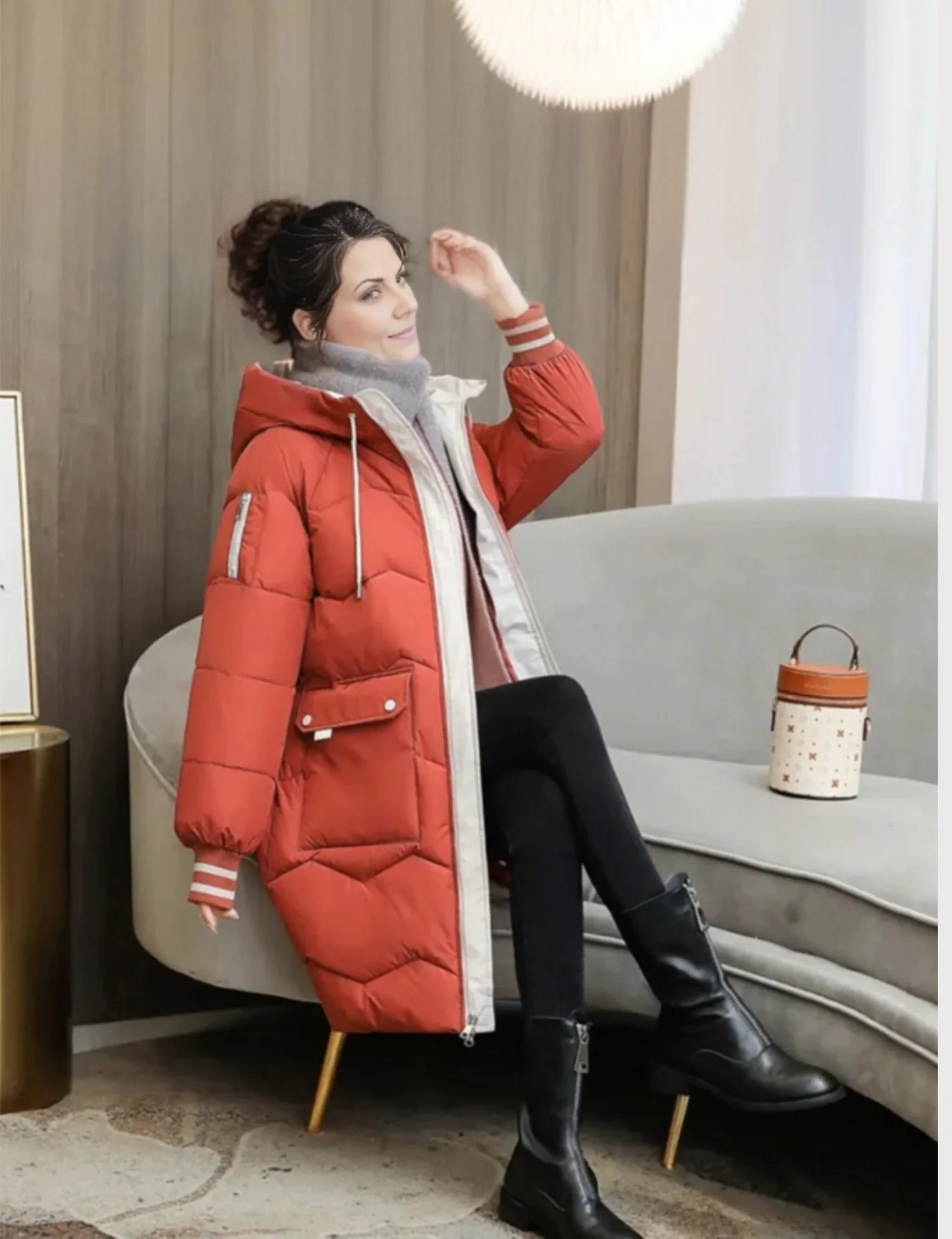 Veste matelassée femme – Coupe cintrée – Capuche isolante – Longueur genou