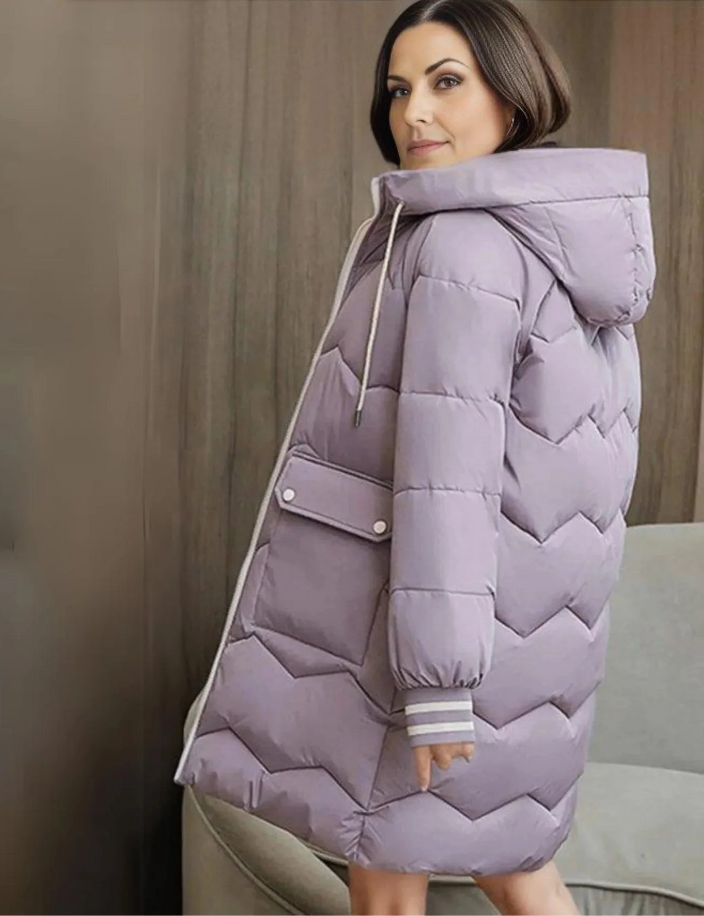 Veste matelassée femme – Coupe cintrée – Capuche isolante – Longueur genou