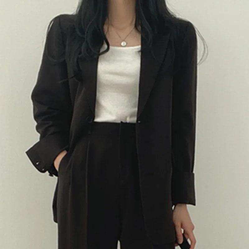 Blazer tailleur élégant et pantalon droit pour femmes - Style raffiné et confortable