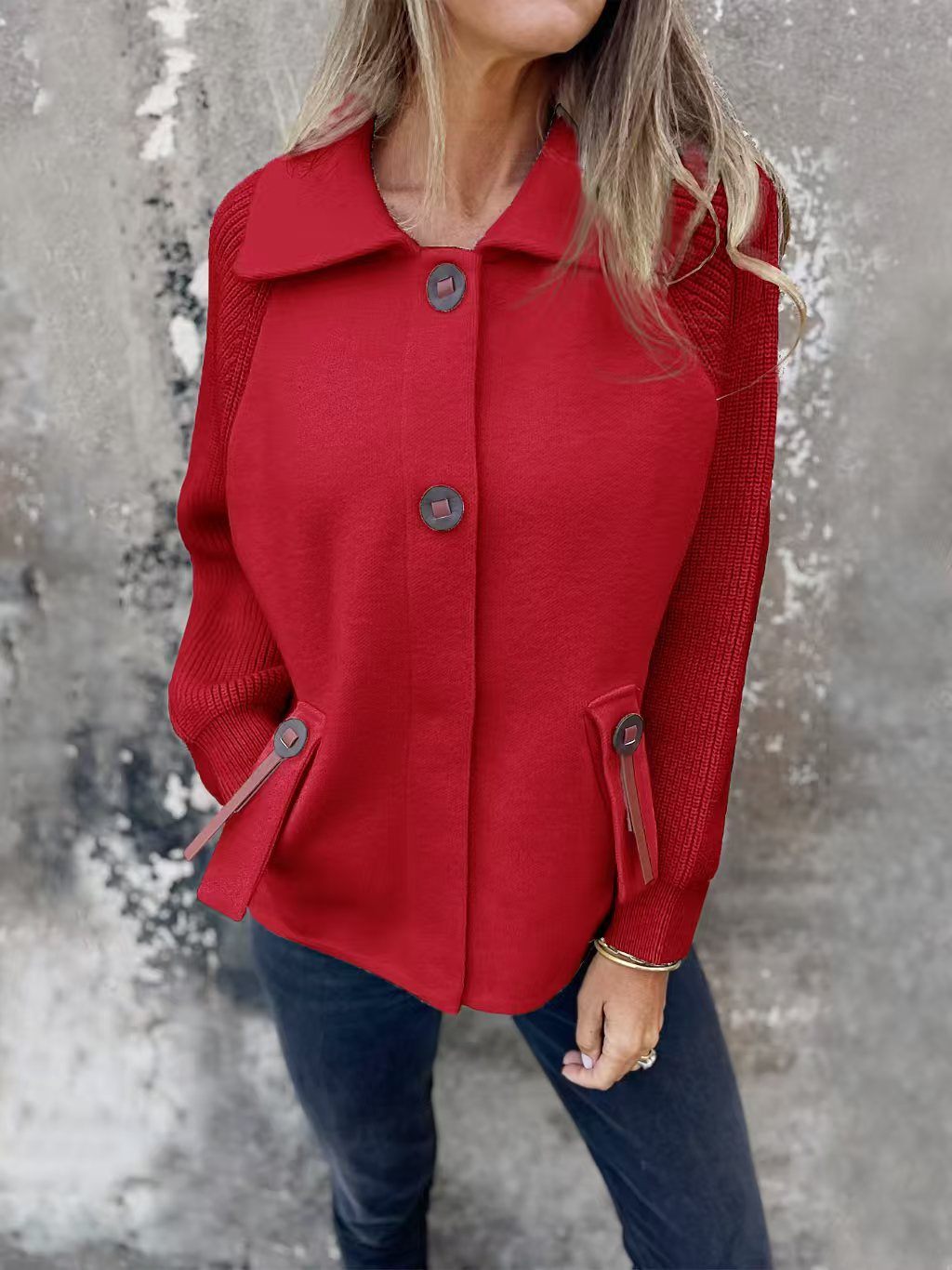 Veste femme – Coupe décontractée – Manches en maille texturée – Col à revers – Boutonnage frontal