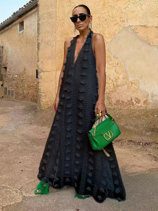 Robe Maxi Femme - Décolleté V - Sans Manches - Tissu Léger - Détails Texturés Élégants