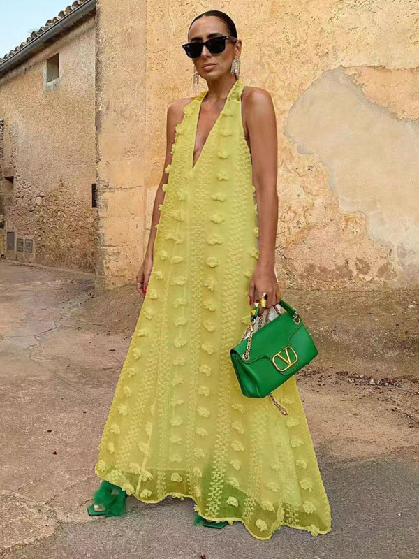 Robe Maxi Femme - Décolleté V - Sans Manches - Tissu Léger - Détails Texturés Élégants