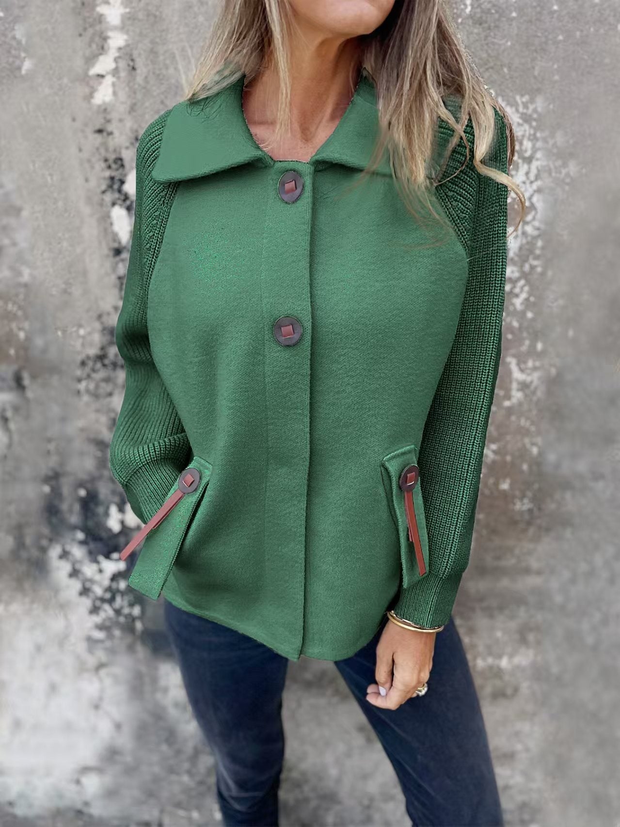 Veste femme – Coupe décontractée – Manches côtelées – Col large – Boutonnage devant