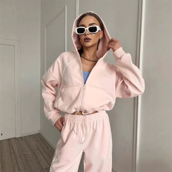Ensemble Femme – Coupe Oversize – Hoodie Zippé – Pantalon Large – Détail Contrasté