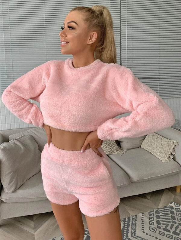 Ensemble loungewear femme – Haut court manches longues – Short taille haute doux