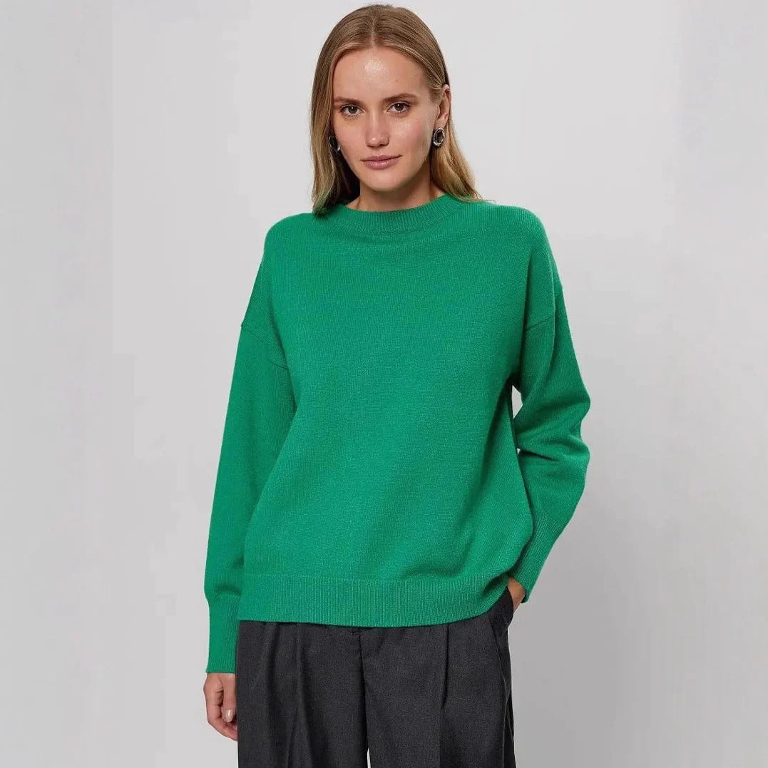 Pull femme – Maille douce – Coupe ample – Col montant – Manches longues
