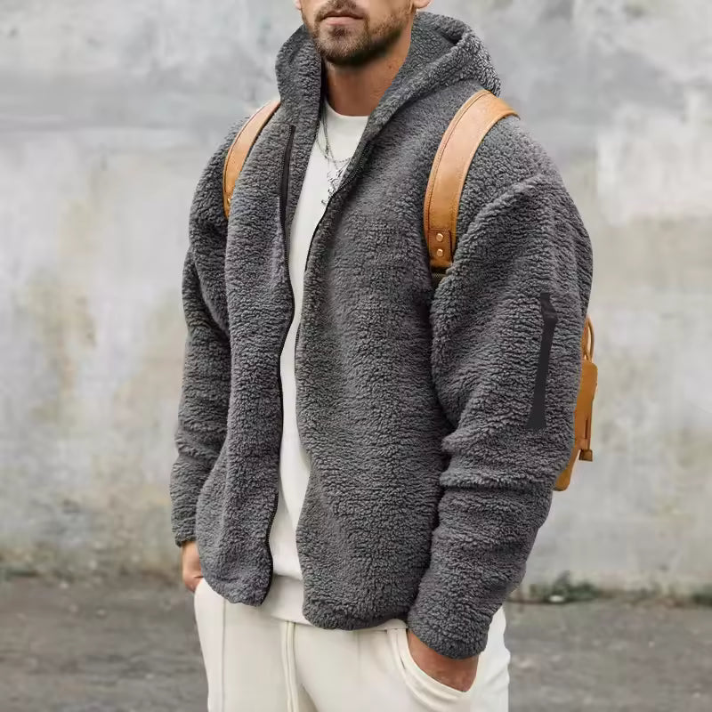 Manteau polaire homme – Coupe oversize – Capuche – Texture douce – Fermeture zippée