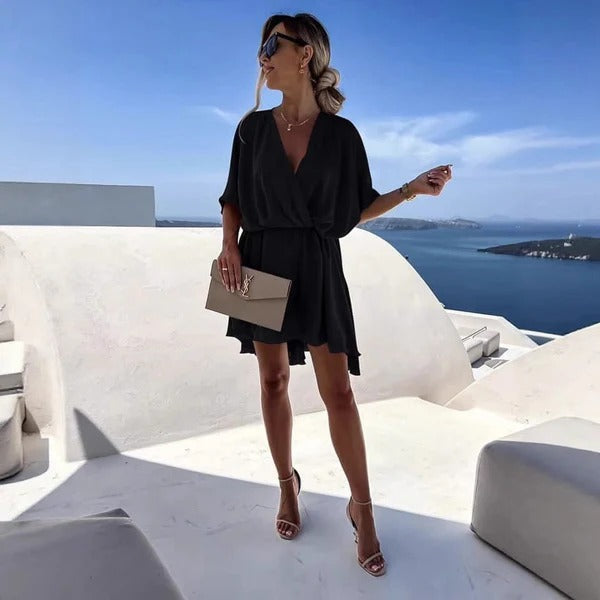 Robe portefeuille femme – Mini fluide – Décolleté plongeant – Manches courtes – Ourlet volanté