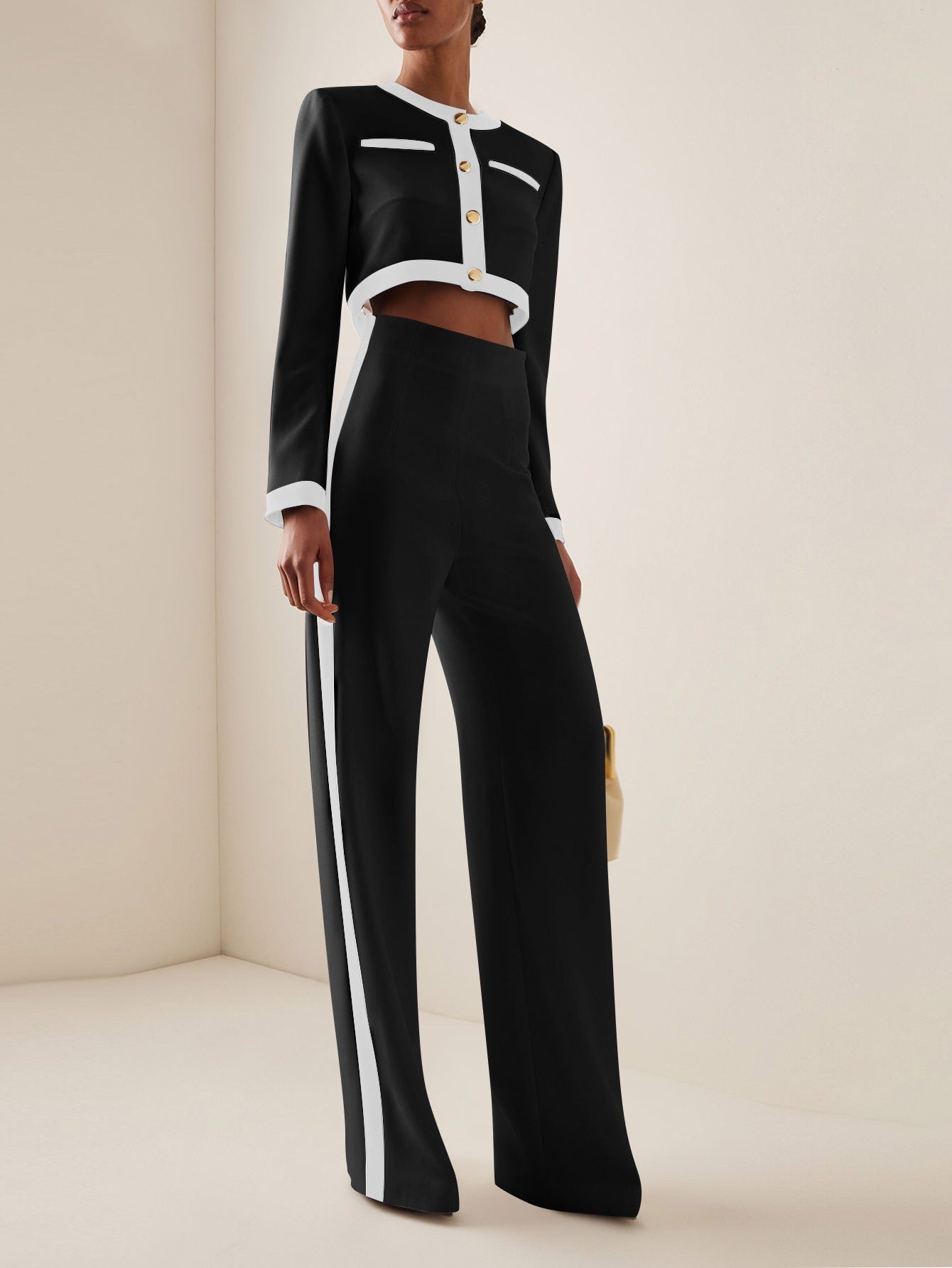 Blazer femme – Coupe courte tailleur – Manches longues – Détails contrastés élégants